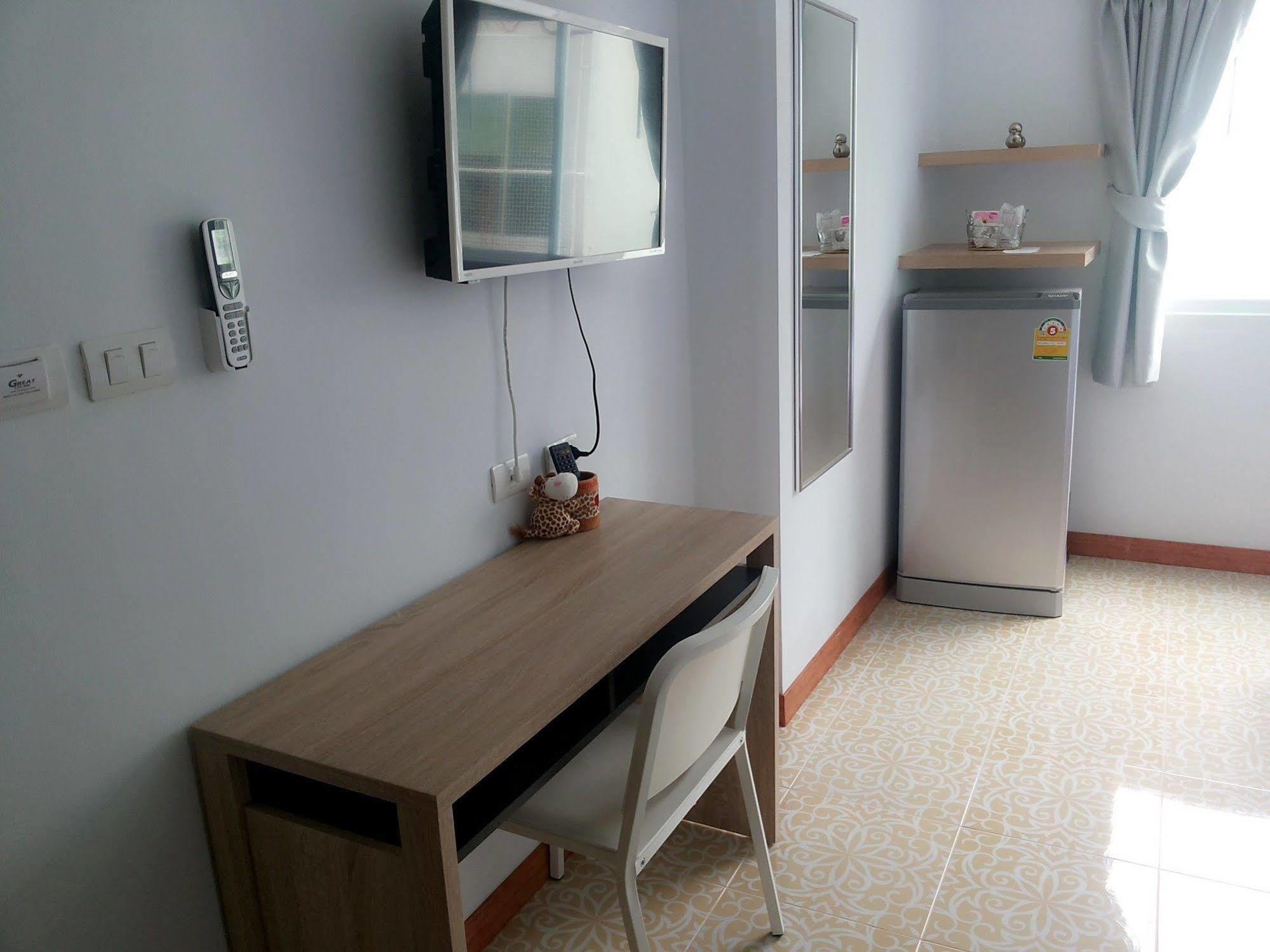 The Duck Hotel Phuket Екстериор снимка